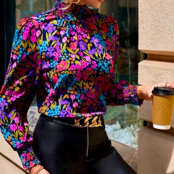 COPY - New floral print long sleeve mock neck top - Picture 5 of 6